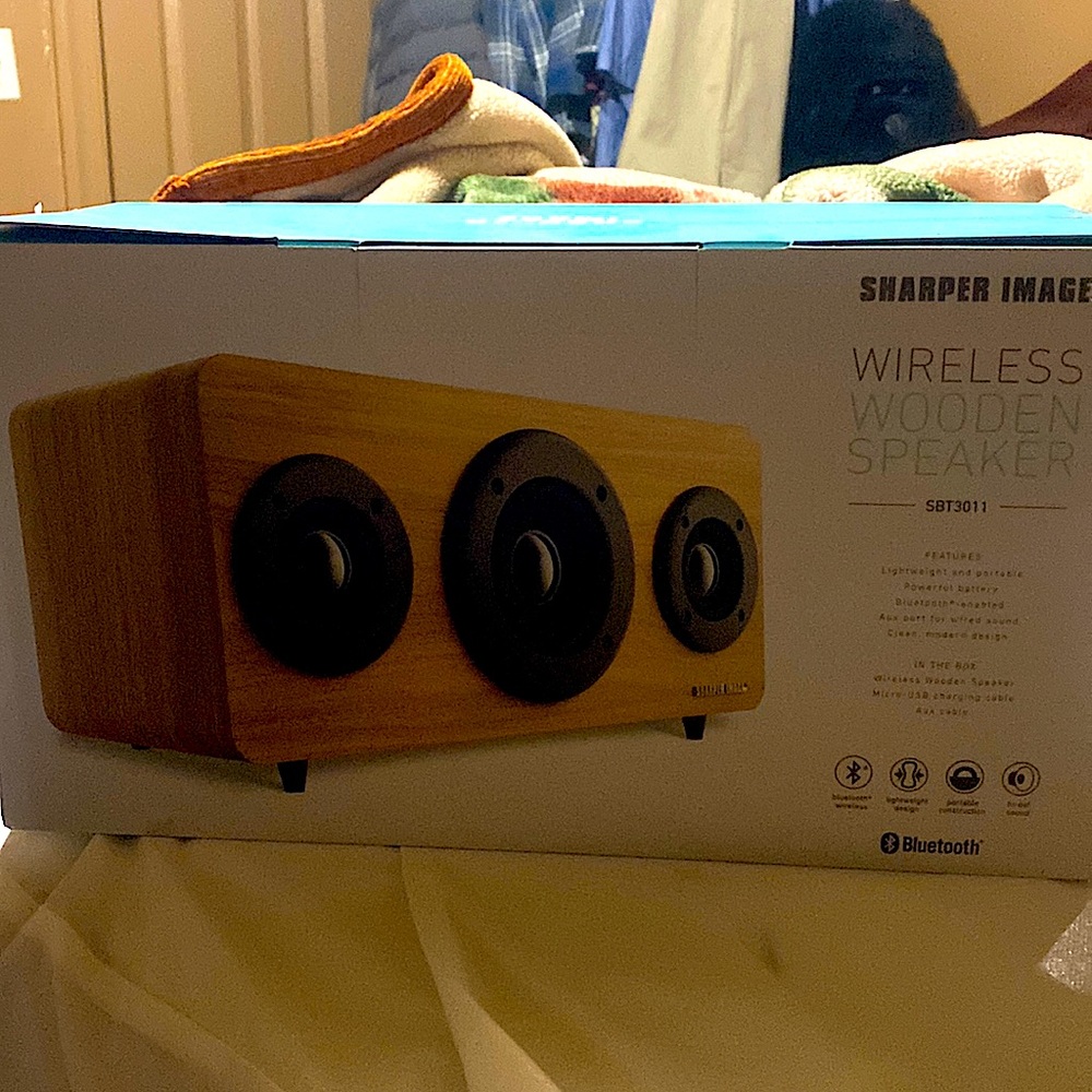 sharper image wireless wooden speaker lightweight design portable construction